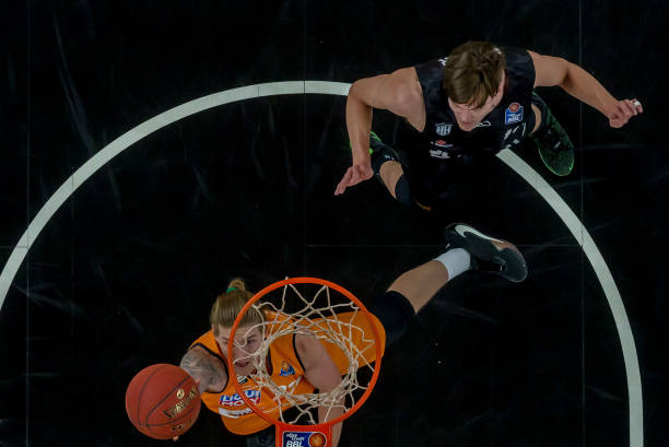 提供了更多 提供了更多